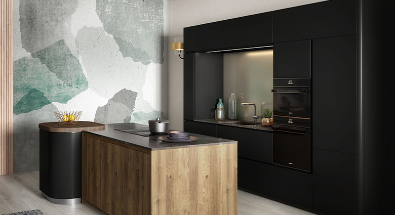 cuisine-moderne-noir-mat-bois-naturel