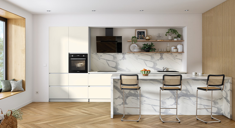cuisine-chic-ilot-marbre-bois-clair